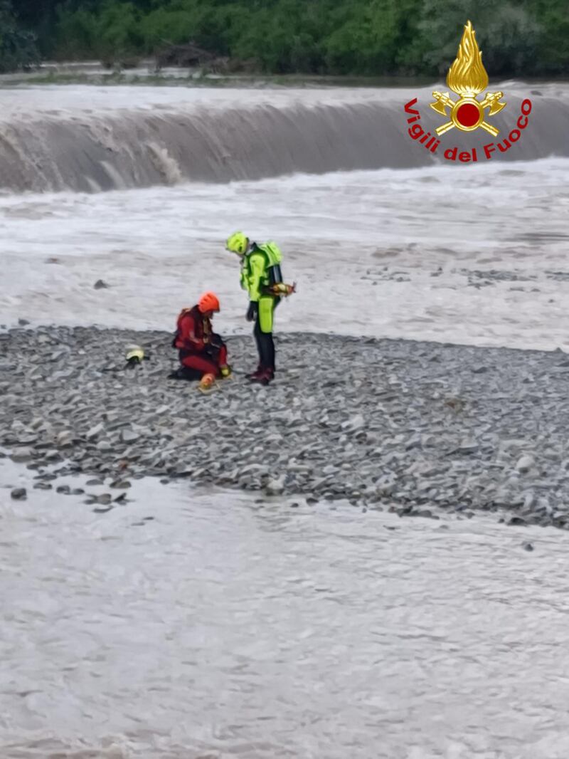 Scomparso nel fiume Secchia per un video: in corso le ricerche di Yahya 4