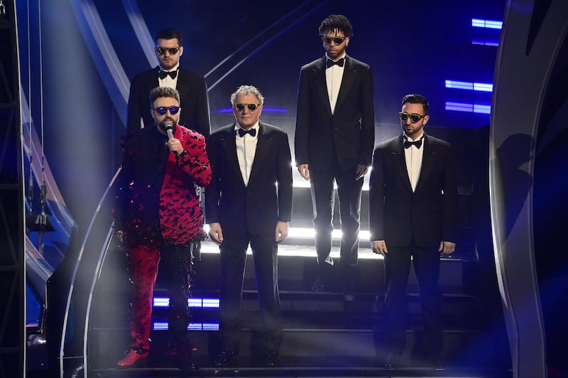 Sanremo 2024: ecco il look della finalissima del Festival di Dargen D'Amico 1