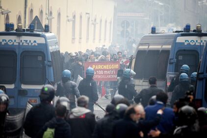 Scontri a Bagnoli 5