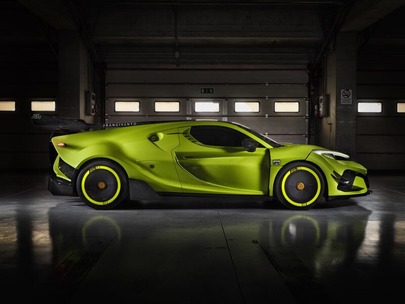 Frangivento GT65 by Loris Capirossi: guarda le foto della supercar 3