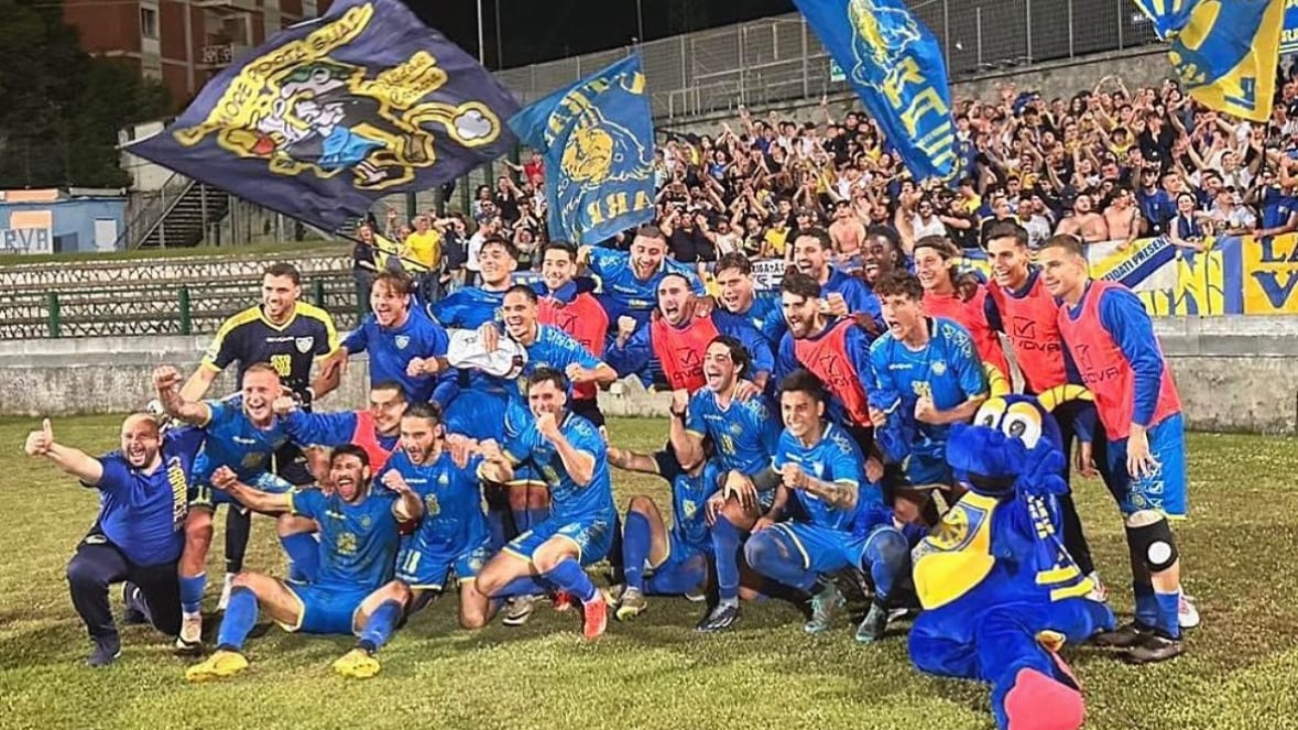 Apoteosi Carrarese, Finotto regala ai toscani la Serie B: Vicenza sconfitto 1-0