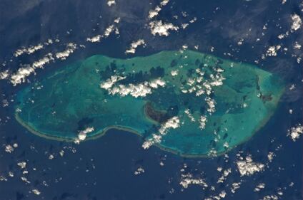 "Un’altra barriera corallina al largo del Belize", Luca parmitano - Facebook