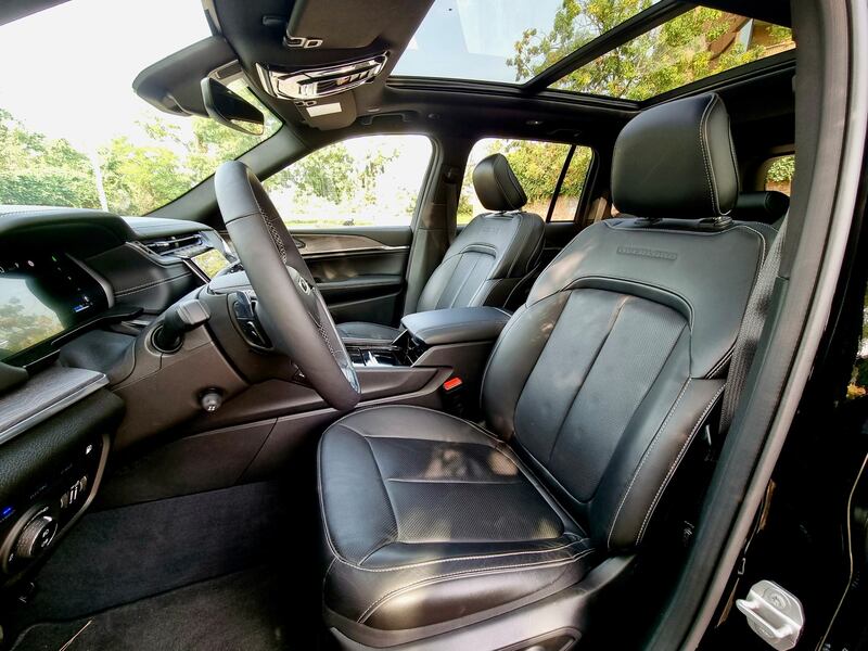 Jeep Grand Cherokee 4xe, guarda la gallery del nuovo SUV Premium 1