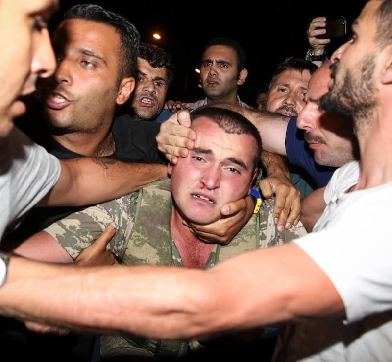 Le aggressioni contro i golpisti 6