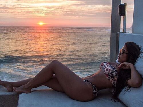 Alexandra Mendez spopola su Instagram: gli scatti della sexy venezuelana