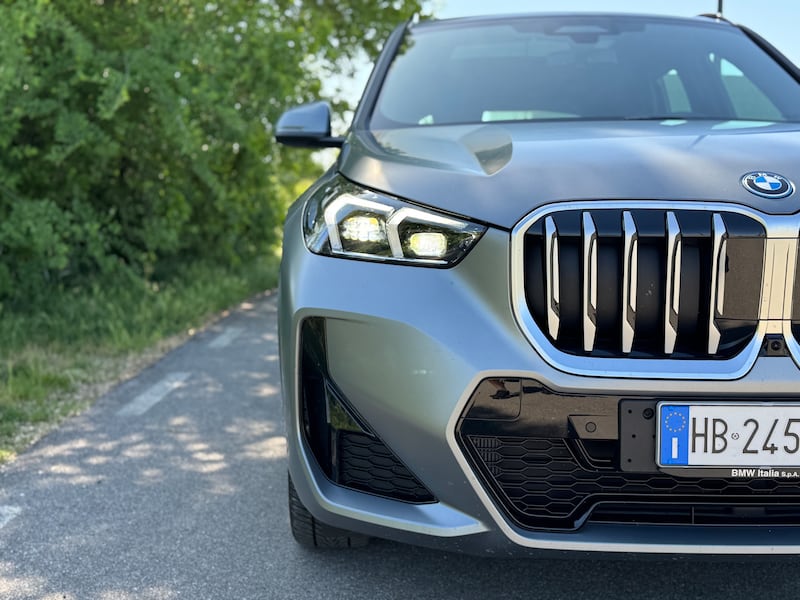 BMW X1 plug-in: guarda tutte le foto 20