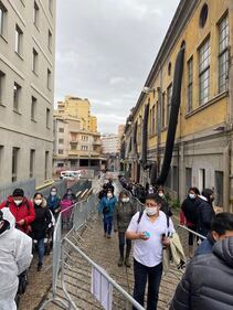 Peruviani al voto in Italia 3