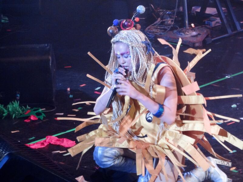 Miley Cyrus chiude il tour con Pamela Anderson 18