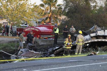 USA, scontro fra tir e bus, morti 9 studenti, almeno 32 feriti 16