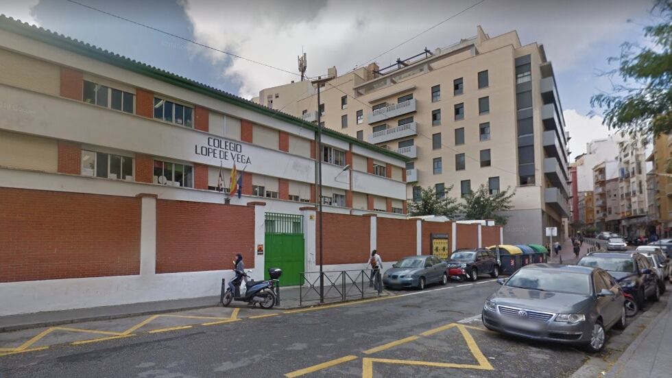 Abusi su bimbe della scuola: bidello condannato a 42 anni di carcere