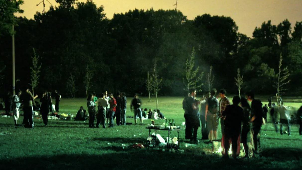 Rave party notturni e karaoke fino alle 4 di notte: i residenti non ne possono più
