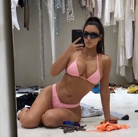 Kim Kardashian, le foto su Instagram 1