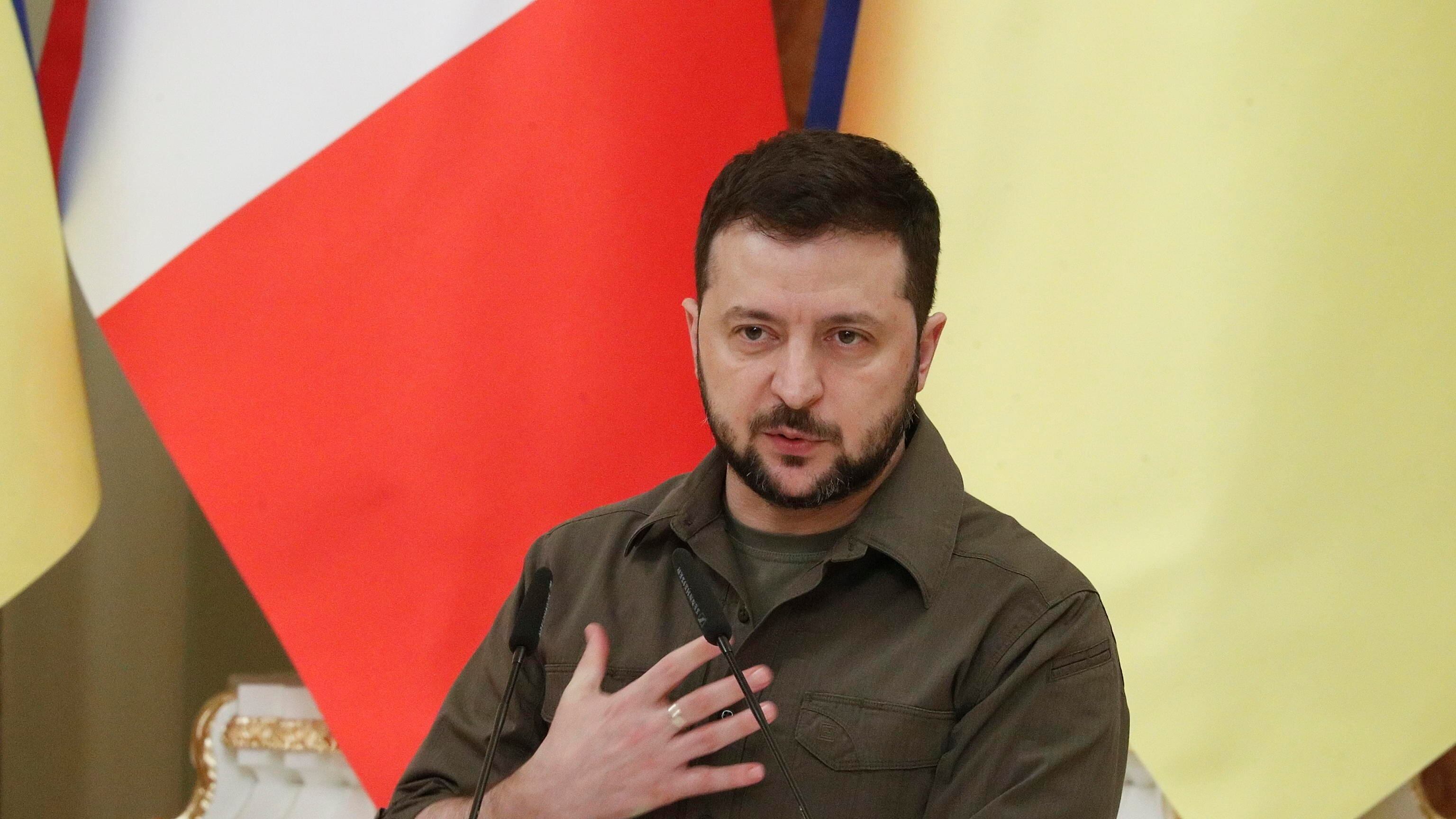 "Tutto per la pace". Ma Kiev frena sui negoziati