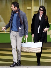 Ilaria D'Amico e Leopoldo Mattia lasciano l'ospedale 8