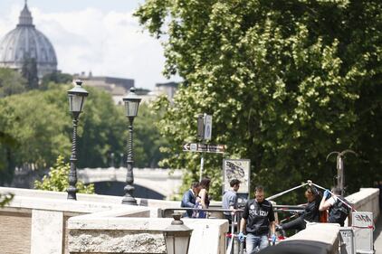 Roma, trovato il corpo di una donna sotto Ponte Sisto 11