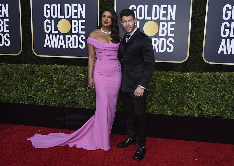 Golden Globes 2019, i look più sexy in foto 2
