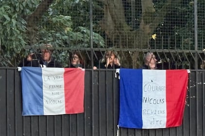 Gli ultimi momenti di libertà di Nicolas Sarkozy 1