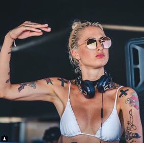 Valentina Pegorer ed Ema Stokholma, le foto sexy 20