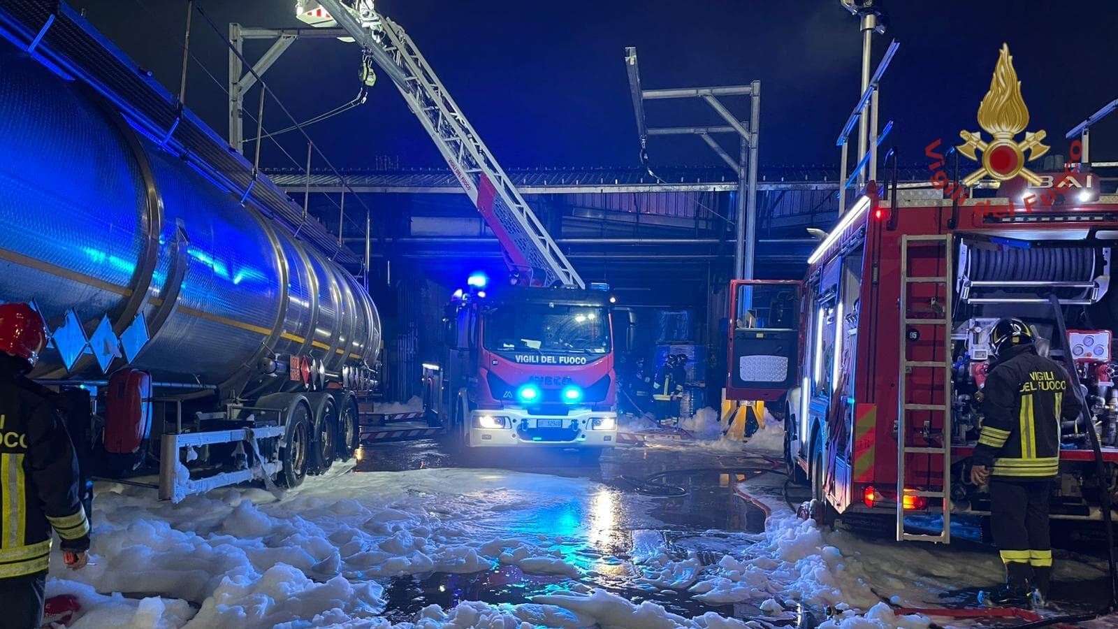 Esplosione in un impianto chimico a Rho
