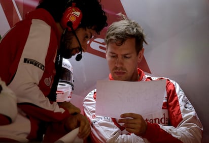 Super Hamilton, pole position a Shanghai 9