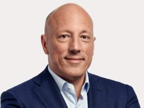 Ricavi Amplifon su del 10% e le azioni volano (+6%)