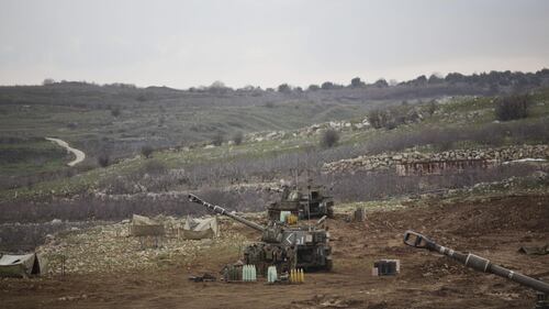 Soldati e unità di artiglieria sulle alture del Golan 3