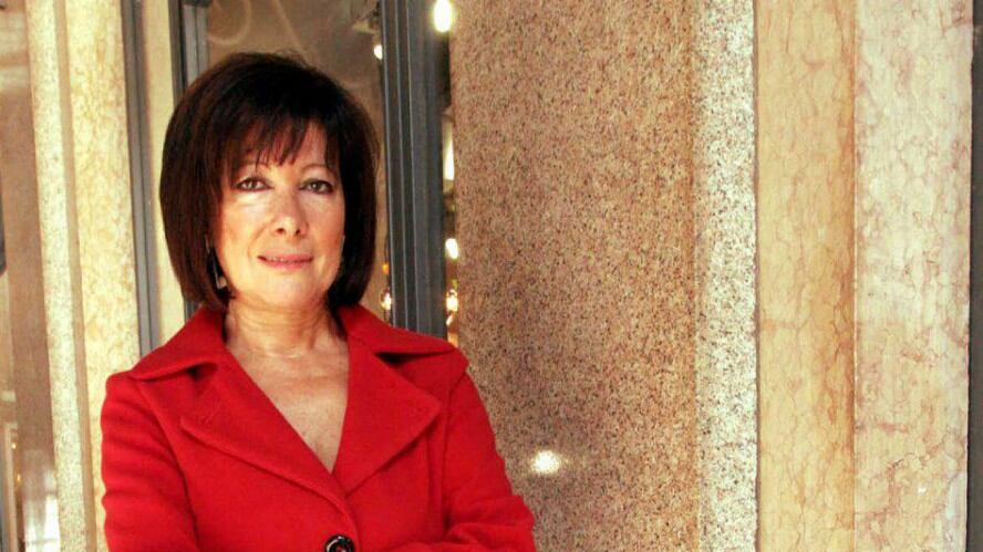 Casellati, l'emozione da presidente del Senato: "Un onore essere la prima donna"