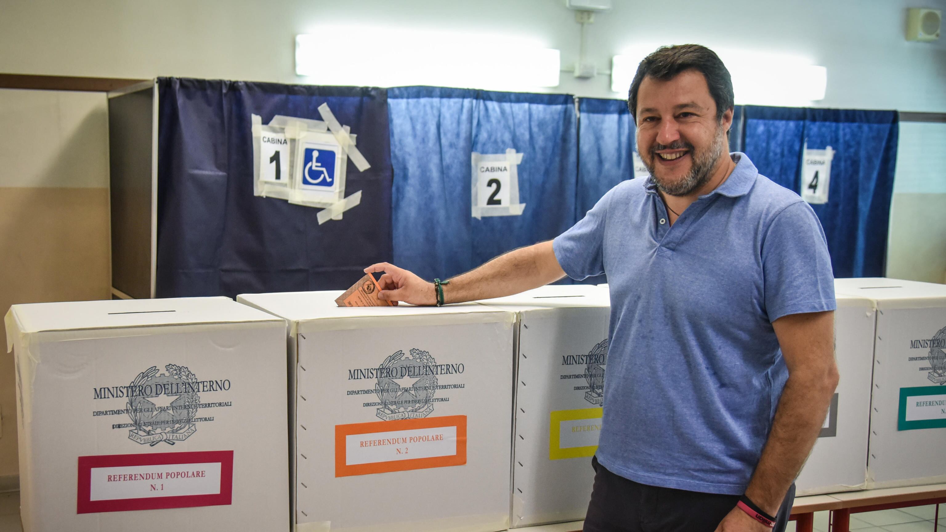 "Favore alla sinistra". Lo sfogo di Salvini sul centrodestra diviso a Verona