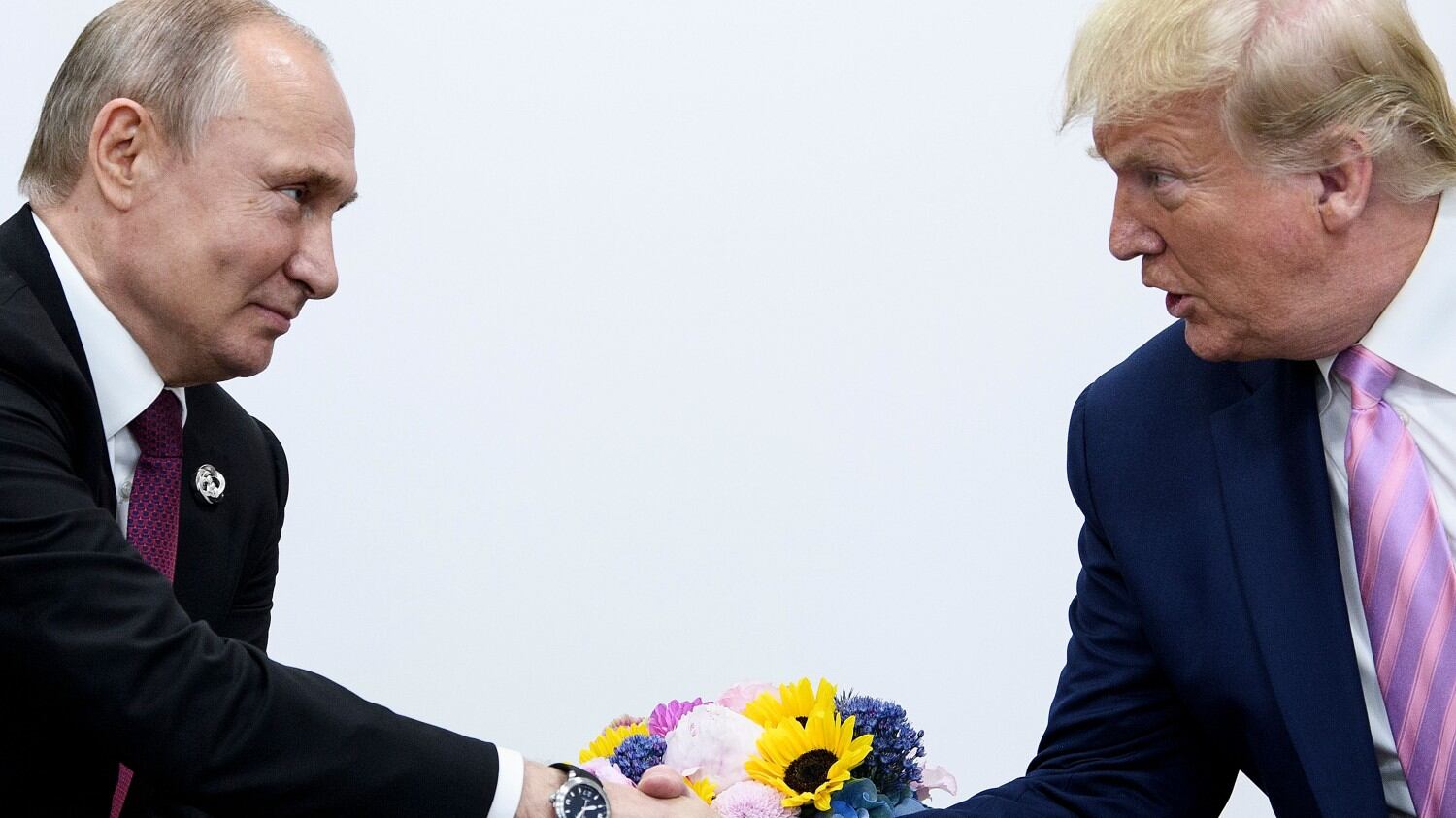 Trump-Putin, quasi amici: "Ma non interferire più..."