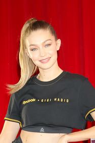 Gigi Hadid, sexy per Reebok: foto 4