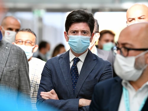 Ora Speranza si affida alle "spie": "Ci saranno segnalazioni..."