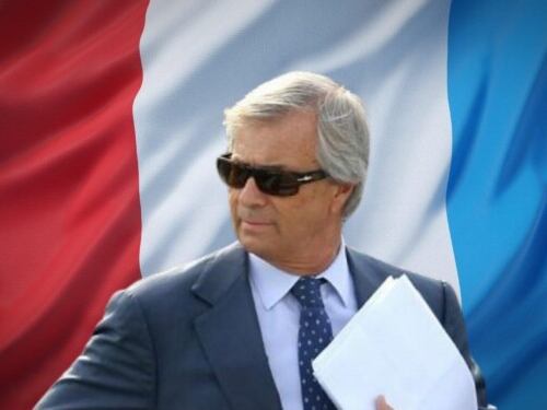 Autori francesi in rivolta contro Bolloré: Grasset nel ciclone
