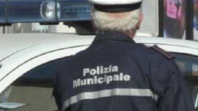 Il sindaco si alza dal tavolo: solo 70 vigili a Capodanno