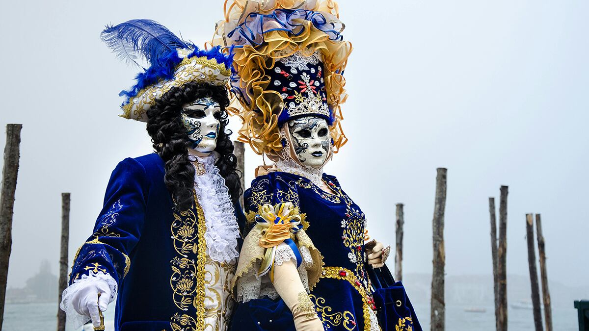 Vestiti carnevale di coppia: idee per travestirsi in due