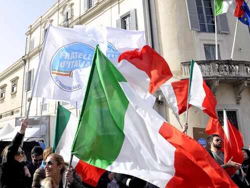 La protesta di FdI