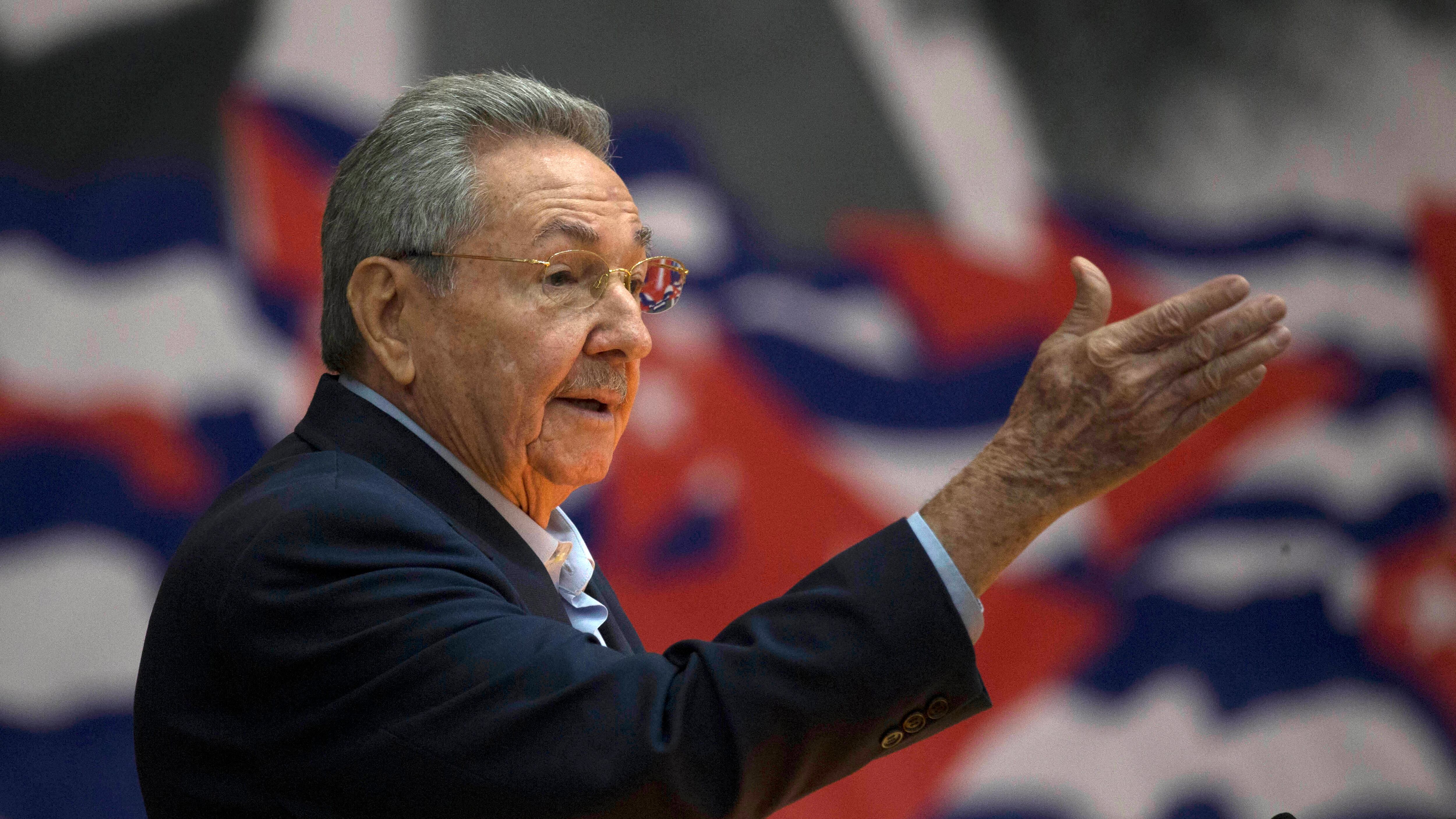 Raúl lascia il partito: a Cuba finisce un'era (ma non la dittatura)