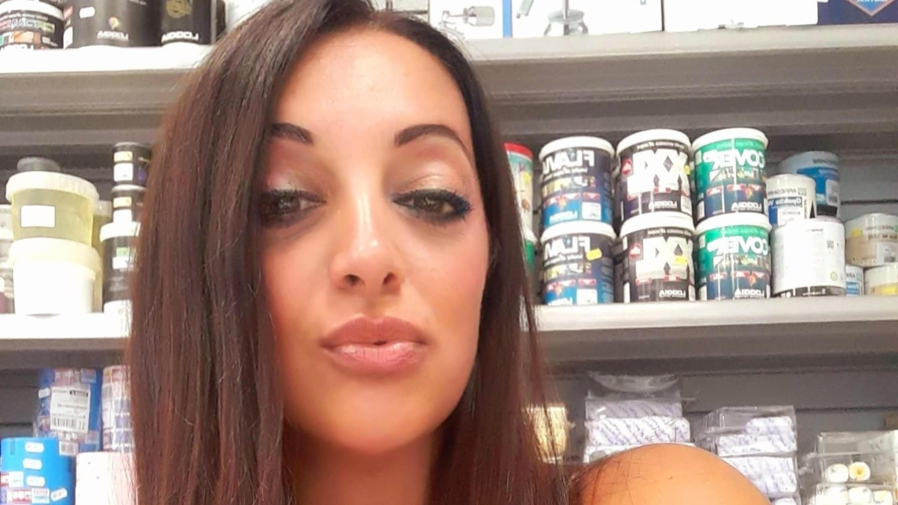 "Tina soffocata". L’ex non parla al gip