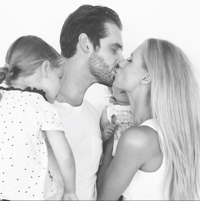 Michelle Hunziker, mamma supersexy ieri e oggi 5