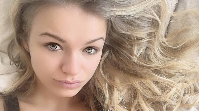Isola dei Famosi, la figlia di Eva Henger: "Il cannagate mi ha provocato stress. Mi sono coperta di macchie bianche"