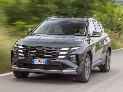 Nuova Hyundai Tucson 2024, primo contatto su strada con il rinnovato SUV coreano