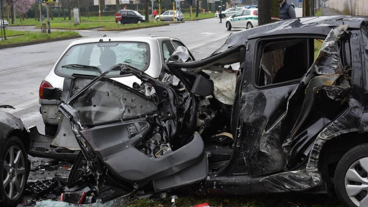 Monza, si costituisce il conducente dell'Audi che ha ucciso il 14enne