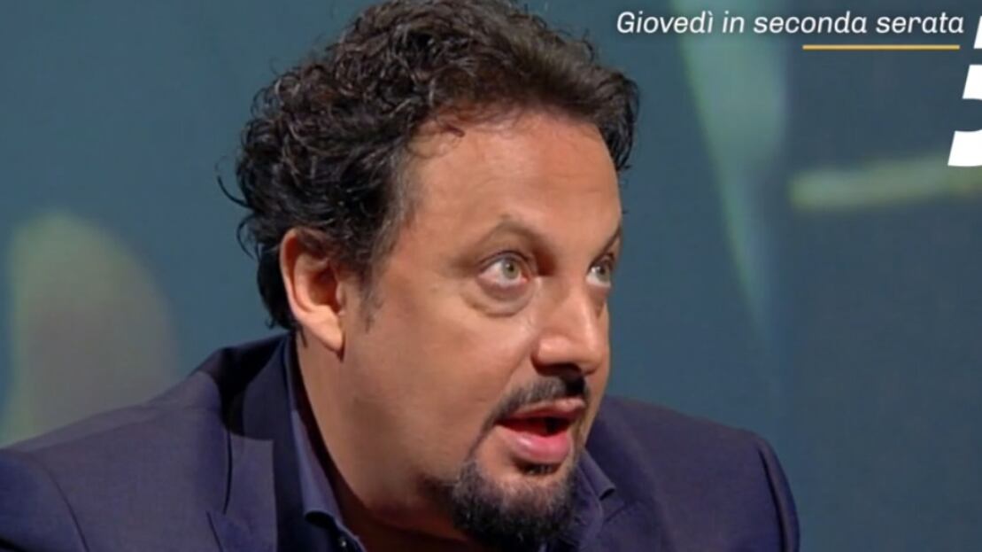 Enrico Brignano: “Coronavirus? È dura, molto più che in guerra”