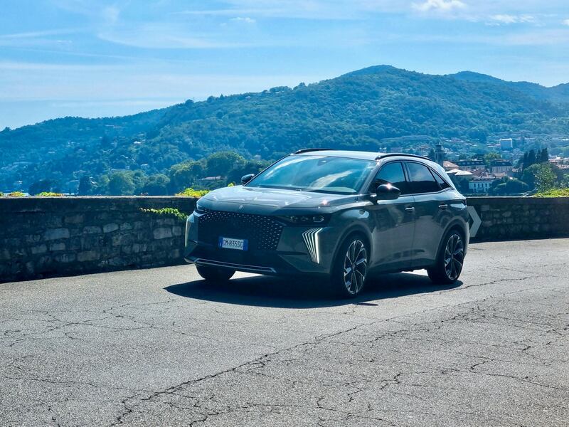 DS 7 E-Tense 4x4, da Milano a Cernobbio: guarda la gallery 17