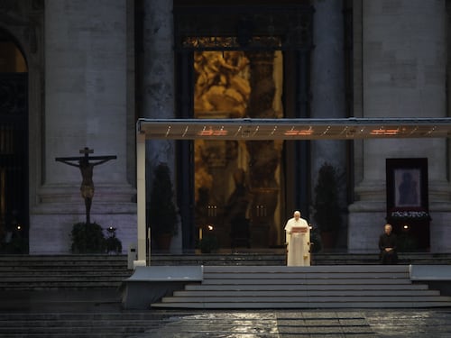 La preghiera universale del Papa per la fine della pandemia