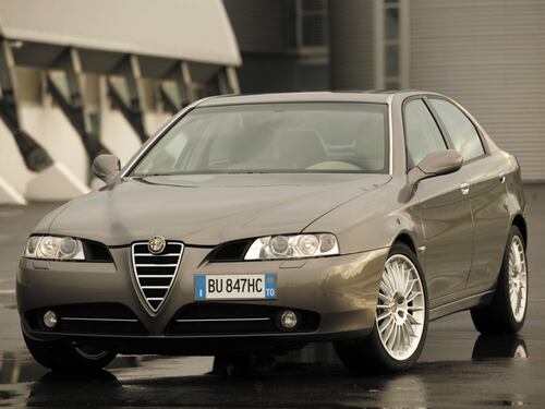 Alfa Romeo 166, guarda la gallery