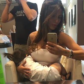Guendalina Tavassi: décolleté esplosivo e lato B scultoreo anche in gravidanza 13