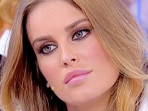 Sophie Codegoni: "La mia relazione va come quelle in cui ci si vede poco"