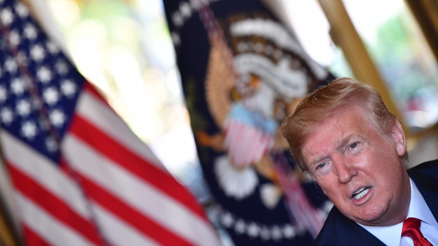 Addio Michelle, Trump riporta gli hamburger nelle scuole Usa