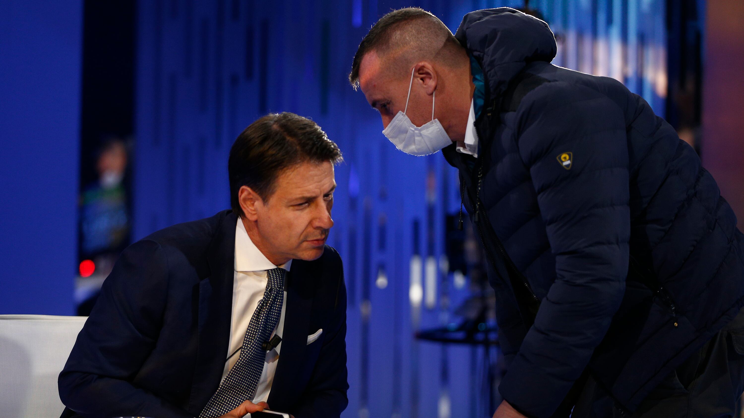 Il 'piano B' dei parlamentari M5S: "Niente Rai? Bene, allora da Berlusconi"
