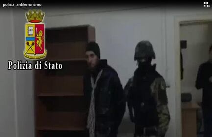 Il blitz anti-terrorismo a Brescia 7